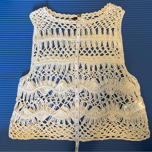 Divided H&M | White Crochet Crop Tank | Size Small - Picture 12 of 12
